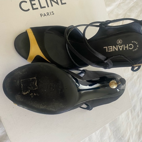 Authentic CHANEL Pearl Heel Strappy Sandals - Black & Yellow - Size 41 - Picture 16 of 16